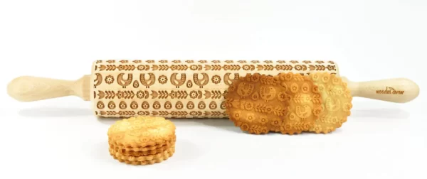 No. R159 SCANDINAVIAN HENS Rolling Pin